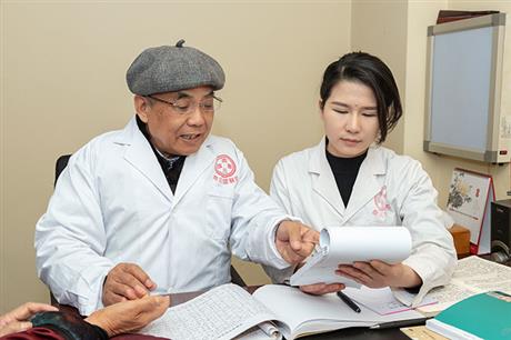 乔振纲教授带徒弟霍鑫